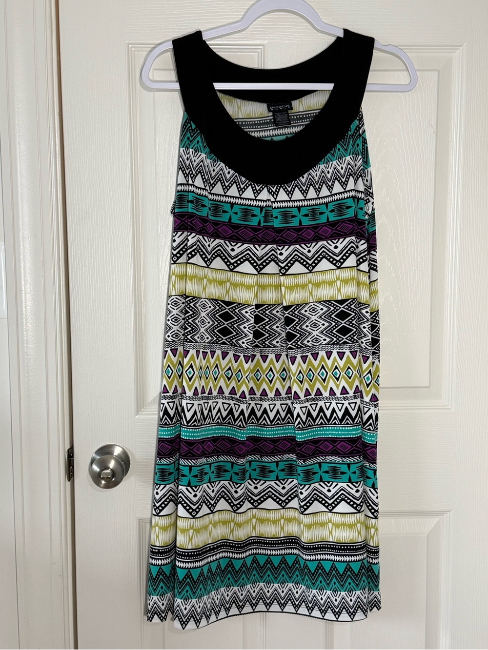 En Focus Women’s Sleeveless Tribal Print Shift Dress